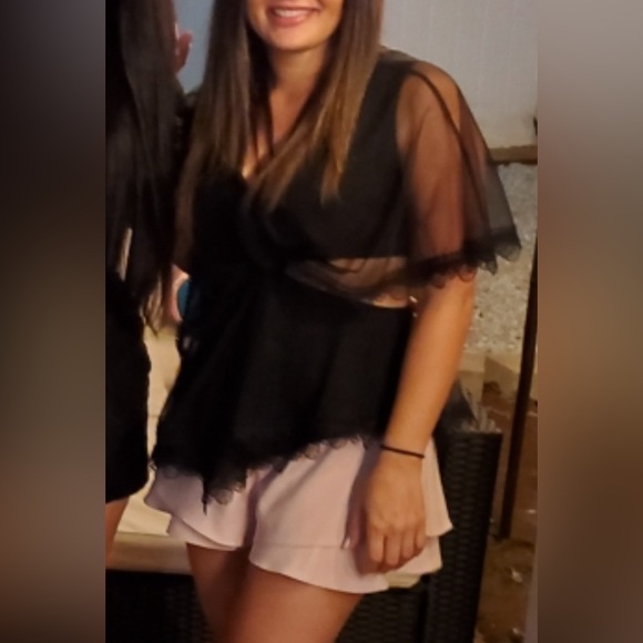 BCBG black top , S - Picture 3 of 7